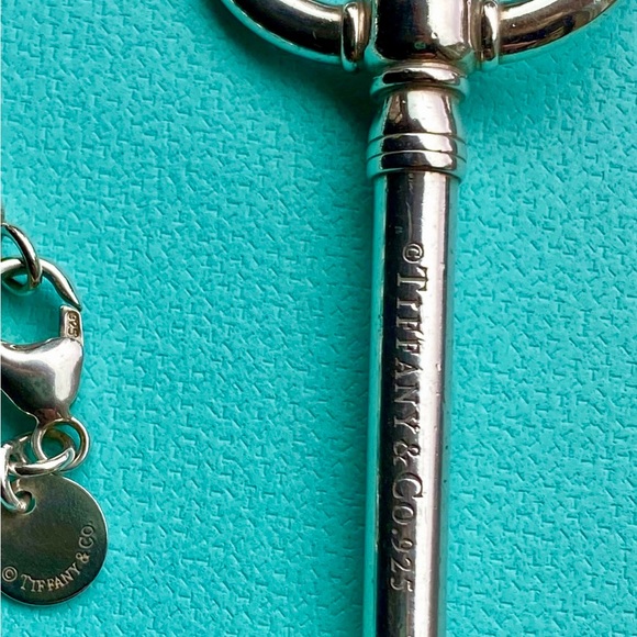 Tiffany & Co. Sterling Silver 925 Oval Key Pendant 2.5” With 30” Ball Chain - Picture 5 of 12